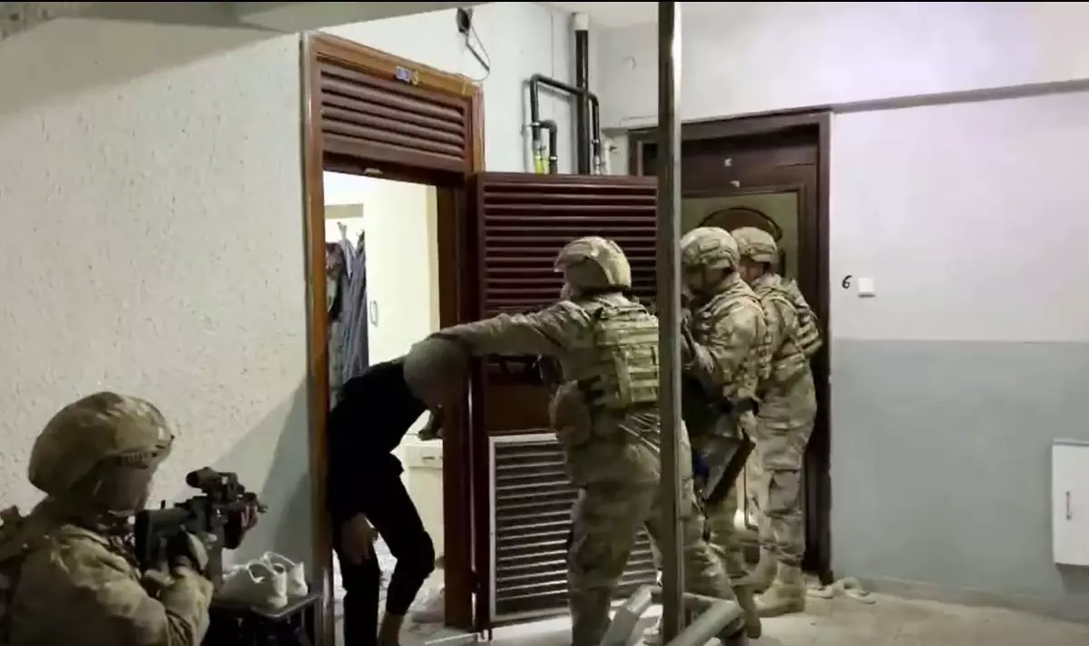 deas uyeleri gaziantepte tutuklandi 7KNwx7G3