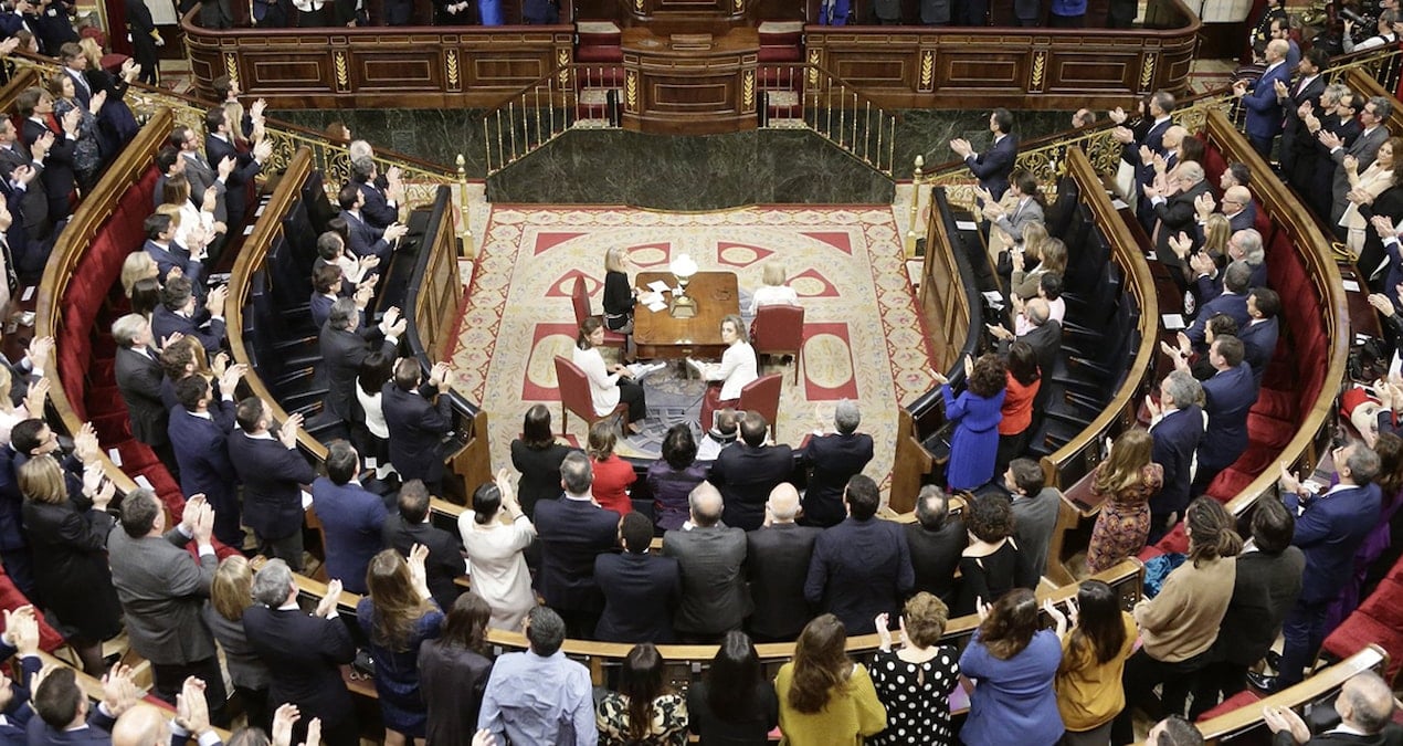 haftalik calisma saatini dusuren yasa tasarisina ret febNUNrq