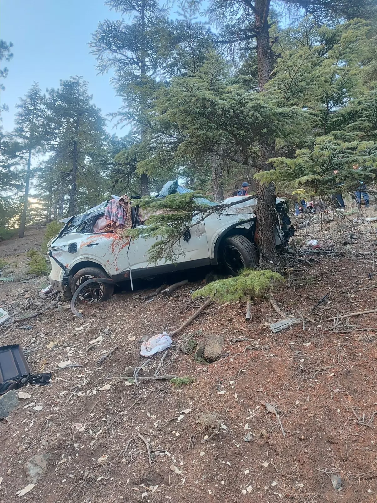 adanada korkunc kaza cift hayatini kaybetti OnWH9qIb.jpg