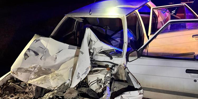 ankarada otomobil traktore carpti 1 olu 1 yarali JhyjDKLd.jpg