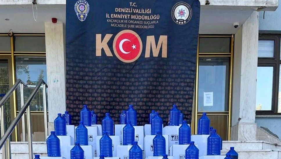 denizlide 642 litre kacak alkol yakalandi 7I7CNJf2