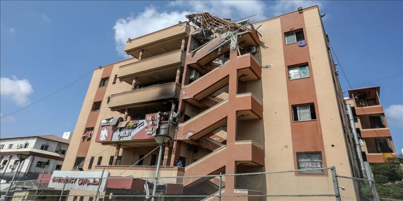 gazzedeki hastane filistinli rehineleri karsilamaya hazirlaniyor lzRvYyxg.jpg