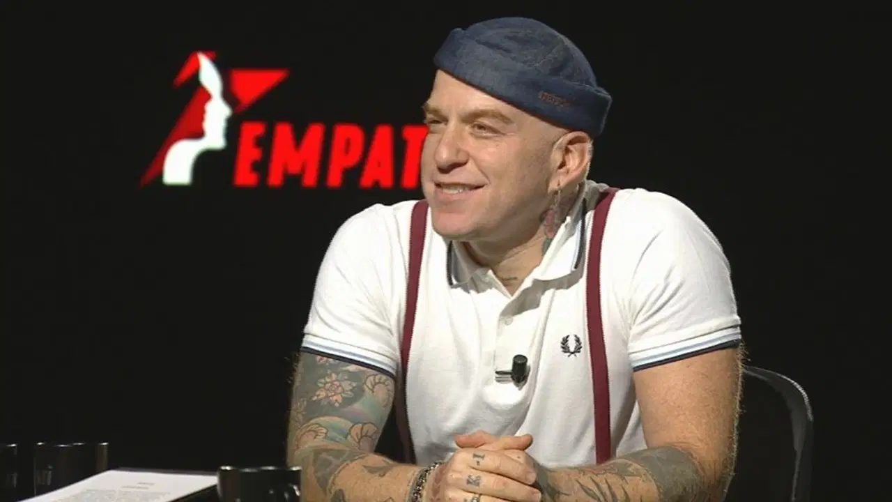 gokhan ozoguz ilk kez anlatti 7 yil boyunca hep agladim rlXdDvw6.jpg