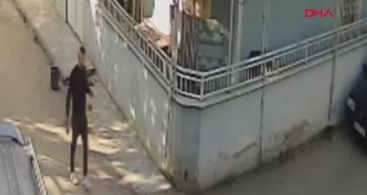 husumetlisinin otomobilini kundakladi o anlar kamerada b1d6WtMH