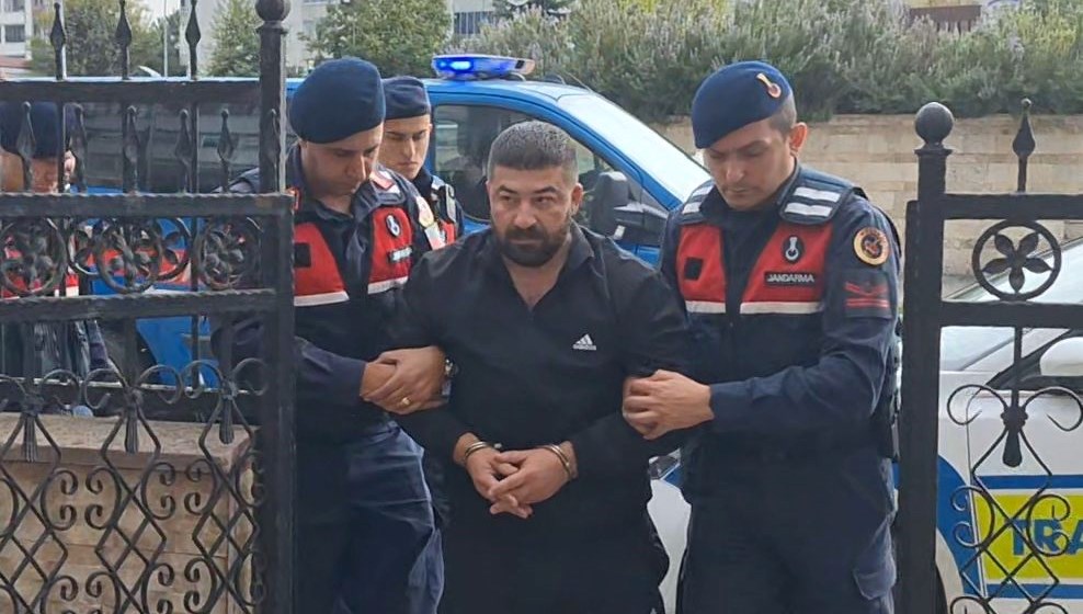 kayinbiraderini olduren kisi teslim oldu zzQipTGe.jpg