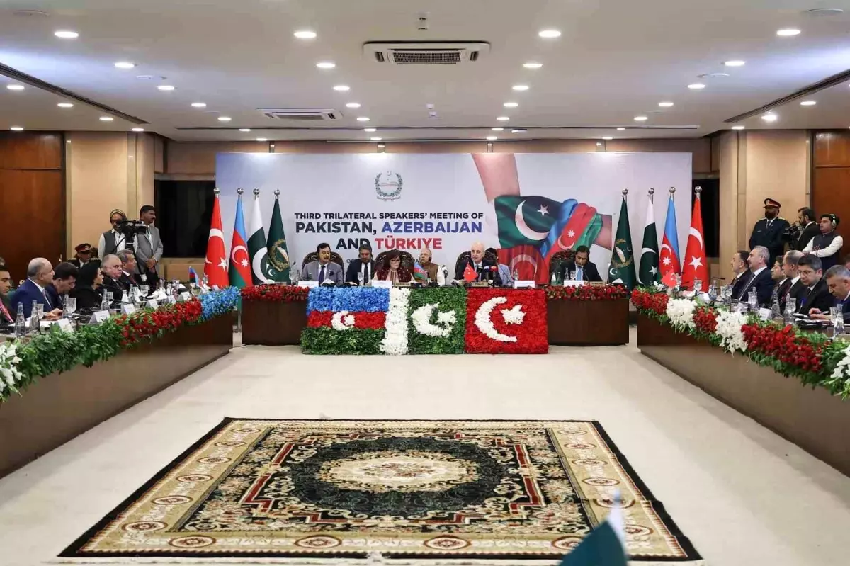 tbmm baskani kurtulmus atilan adimlar uluslararasi toplum icin onemli bir umit isigini teskil etmistir dIT2js4H.jpg