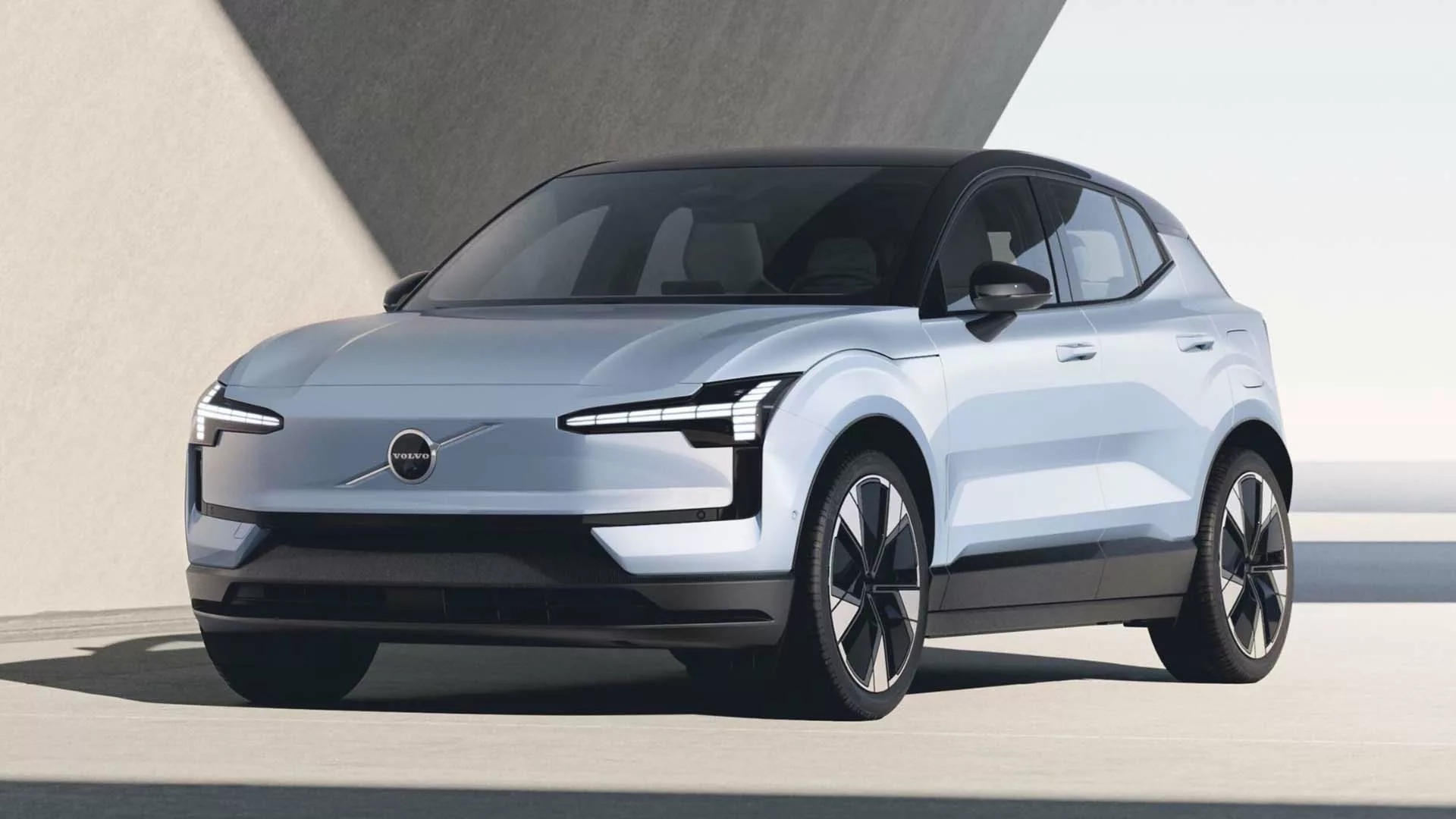 Volvo EX30 Geri Çağırma: Yangın Riski 40 Bin Aracı Etkiliyor