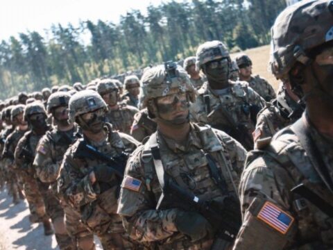 WSJ: ‘Orta Doğu’ya 10 bin asker sevki gündemde’